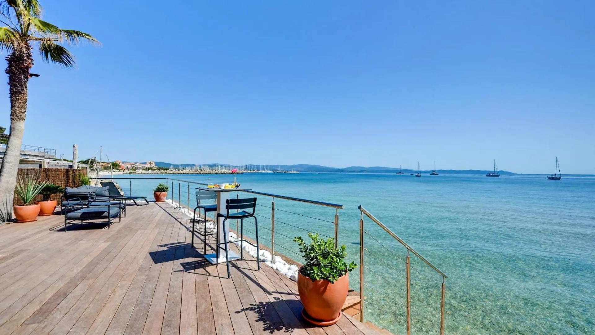 Hotel Bor Hyères