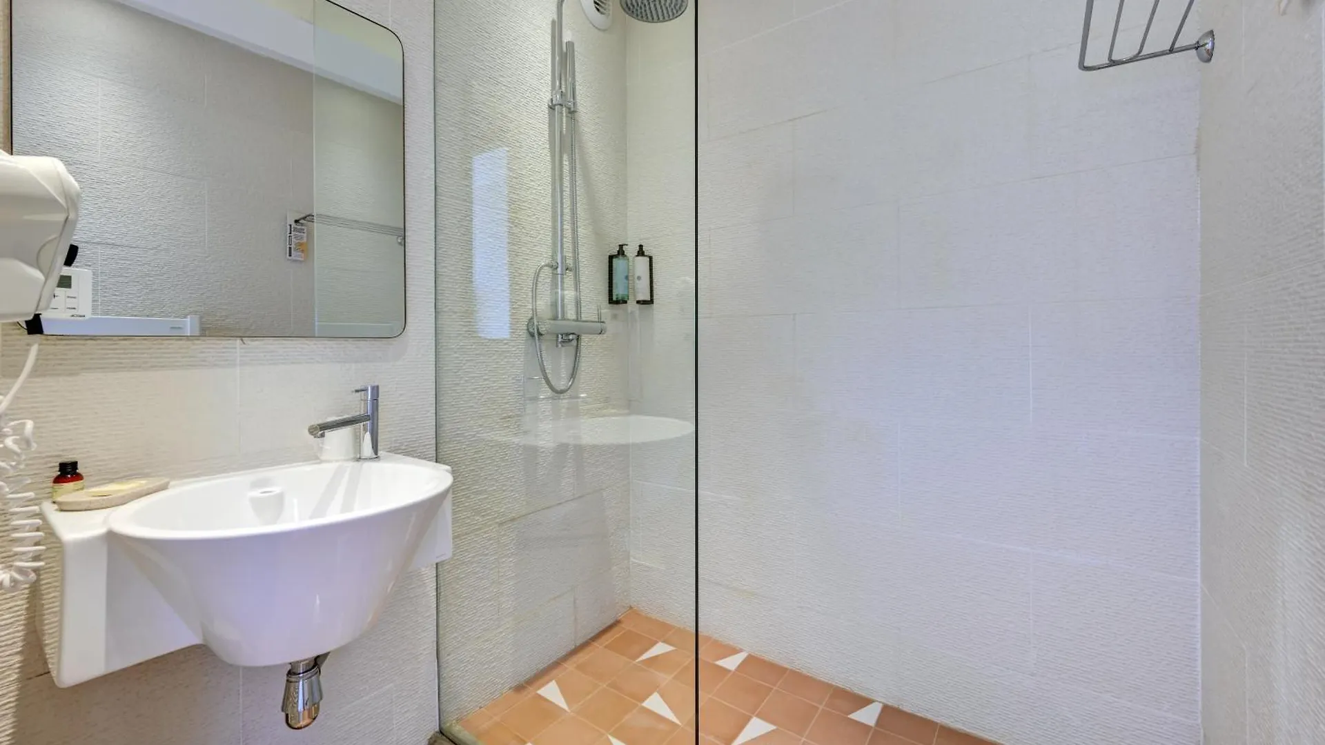 Hotel Bor Hyeres